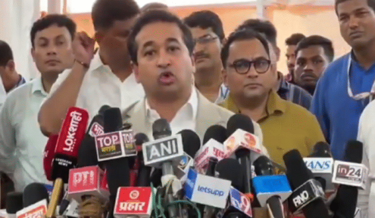 “તાકાત હોય તો મરાઠીમાં અજાન પઢાવો”: મંત્રી નિતેશ રાણેનો ઉદ્ધવ ઠાકરે પર કટાક્ષ