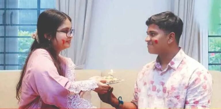 રક્ષાબંધનની આ કહાની તમને રડાવી દેશે, મૃત બહેનનો હાથ ભાઈને રાખડી બાંધવા આવ્યો