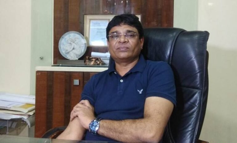 સુરત: બિલ્ડર તુષાર ઘેલાણીએ એક મહિલાના બ્લેકમેલિંગથી કંટાળીને આપઘાત કર્યો હોવાનો ખુલાસો