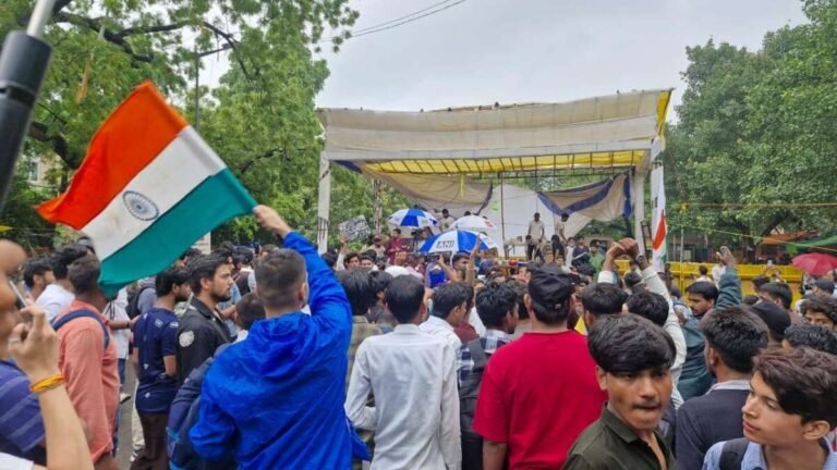 ફરી રસ્તા પર ઉતર્યા CJP સમર્થકો, જંતર-મંતર પર ભીડ વધતા પોલીસ સક્રિય
