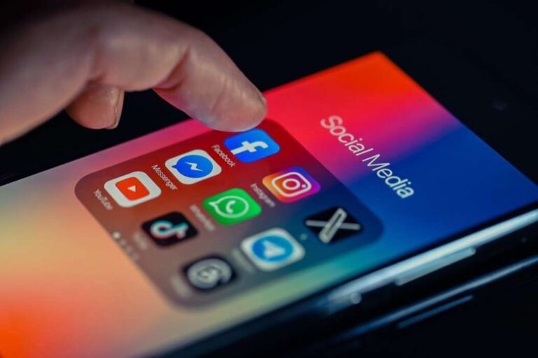 2 કલાકમાં ગાયબ થઈ શકે છે તમારી પોસ્ટ? Instagram, X અને YouTube માટે કેન્દ્રના નવા નિયમો અમલમાં