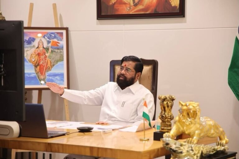 4 મિનિટ સુધી સૌ ઊભા રહ્યા…પણ ગીત શરૂ થતાજ ખબર પડી કે ‘વંદે માતરમ’ હતું જ નહીં!